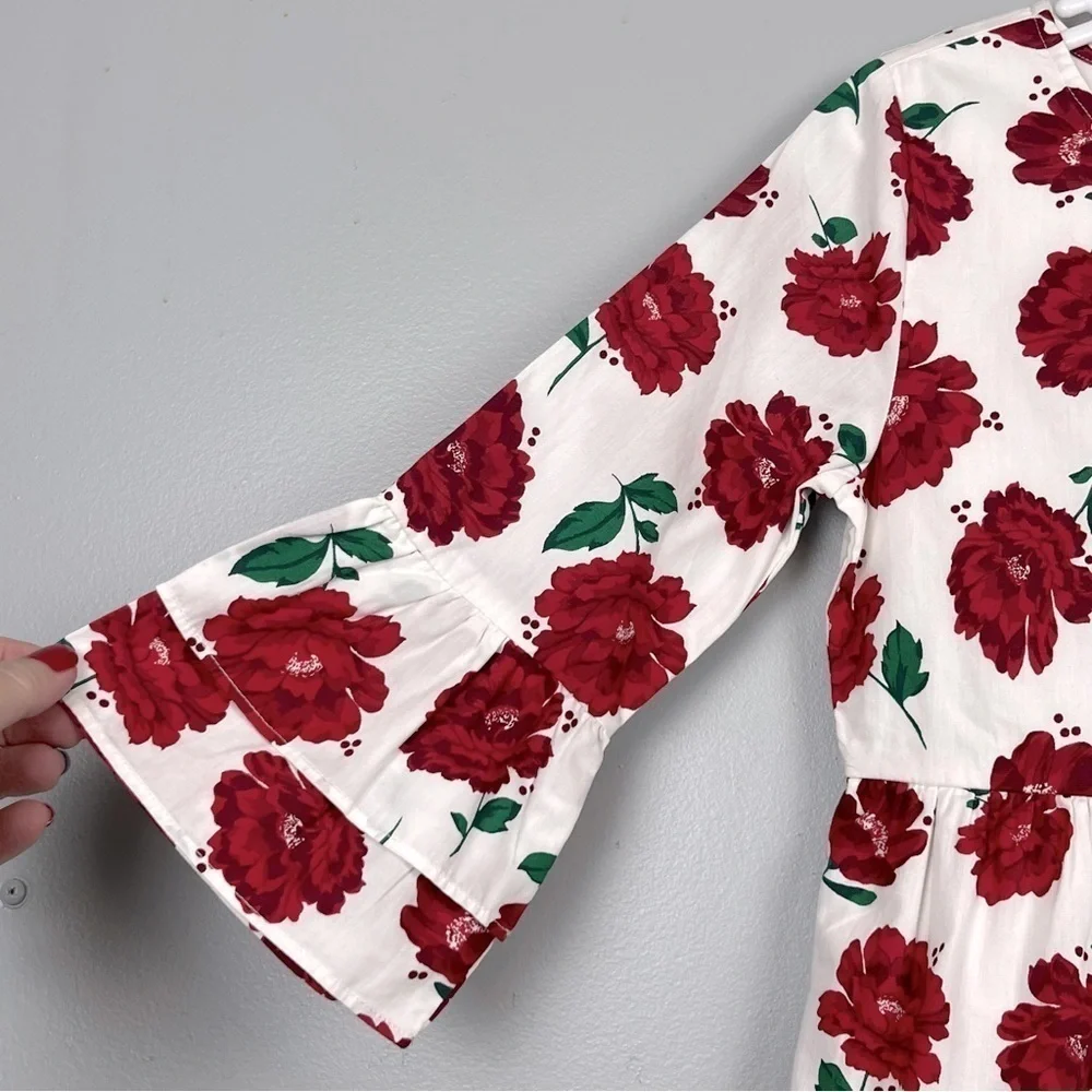 NWT Crown & Ivy kids white red floral 100% cotton bell sleeve dress, size 10.